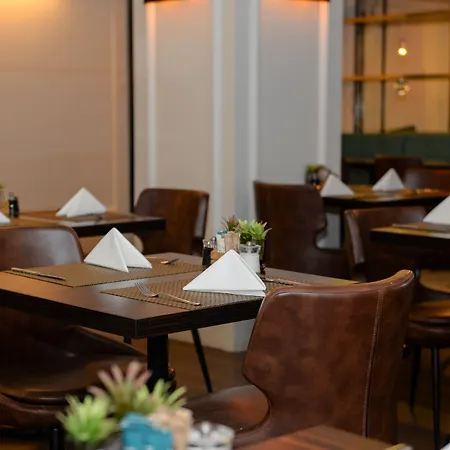 Miapera & - Special Class 4*