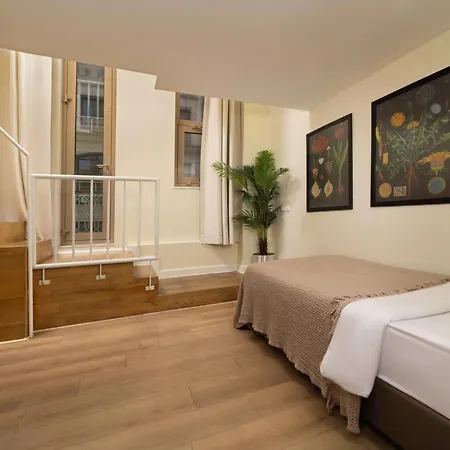 Miapera & - Special Class Hotel
