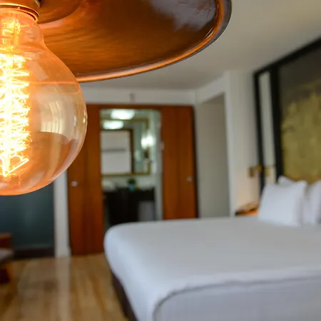 Miapera & - Special Class Hotel