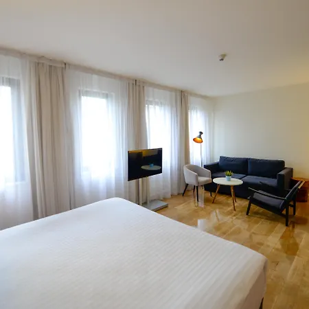 Miapera And 4* Istanbul