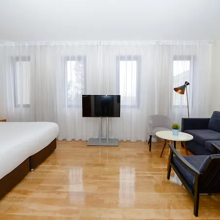 Hotel Miapera And Istanbul