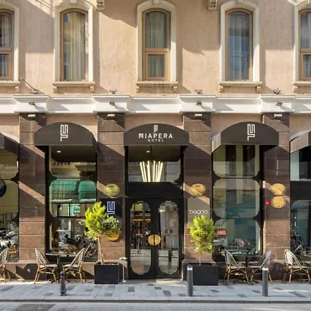 Miapera & - Special Class Hotel