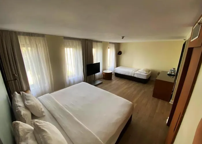 Miapera & - Special Class 4*