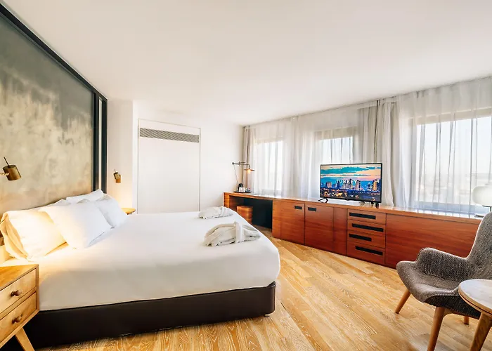 Miapera & - Special Class